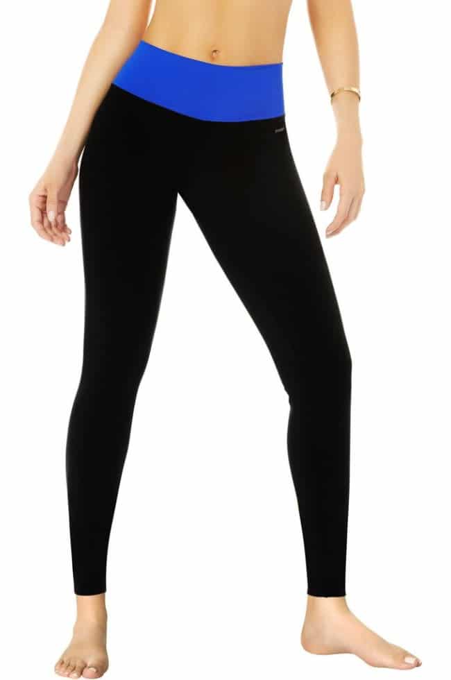 Super snygga träningstights som är bekväma att bära från Ann Chery. nära fram