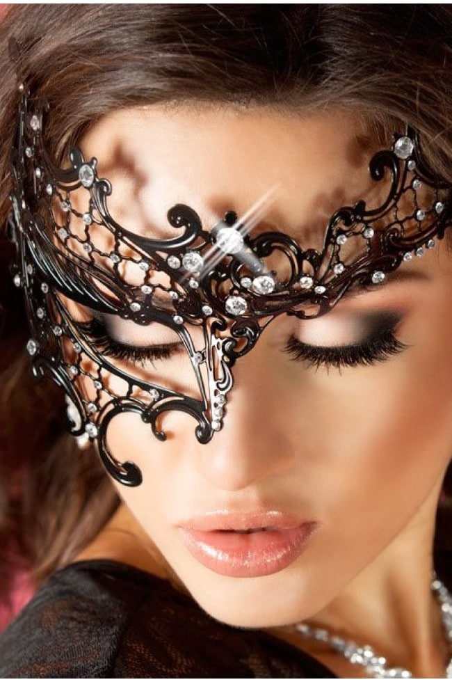 Läckert designad ögonmask