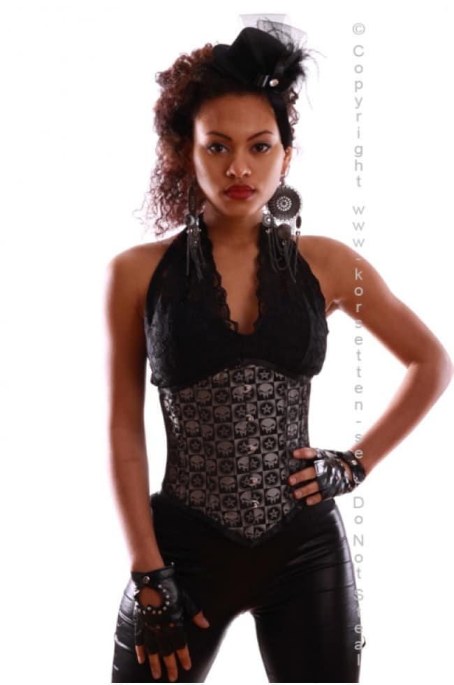 Underbystkorsett dekorerad med många små dödskallar